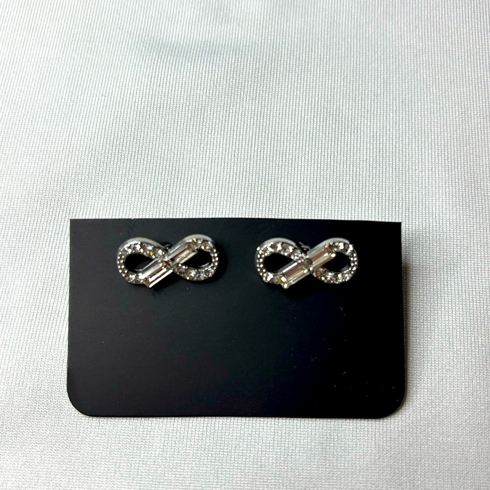 White Rhinestone Earrings
